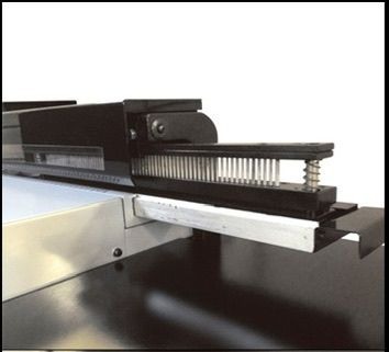 Perfuradora Elétrica <br/> Mod. Minimax Plus - Ate formato A-3